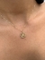 Pingente ouro amarelo flor vazada com 1 diamante 1mm - Lavoro Joias