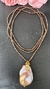 Colar ouro amarelo fio andaluzita 2,4mm com citrino trillion 6mm e pérola creme irregular 20x28mm - Lavoro Joias