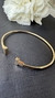 Pulseira tipo bracelete ouro amarelo T - comprar online