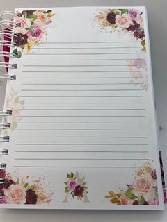 Caderno Pautado e Caneca Personalizada na internet