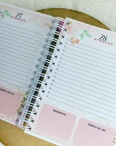 Kit Agenda Permanente + Caneca - 1 Dia por Pagina