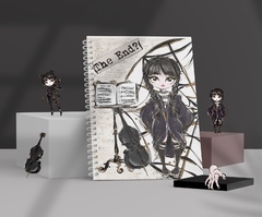 Caderno Pautado Wandinha - Tamanho Especial