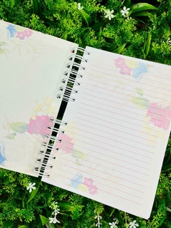 Caderno Pautado 15,5x21,5 Alfabeto A Floral - comprar online