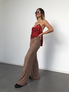 Musculosa Koki en internet