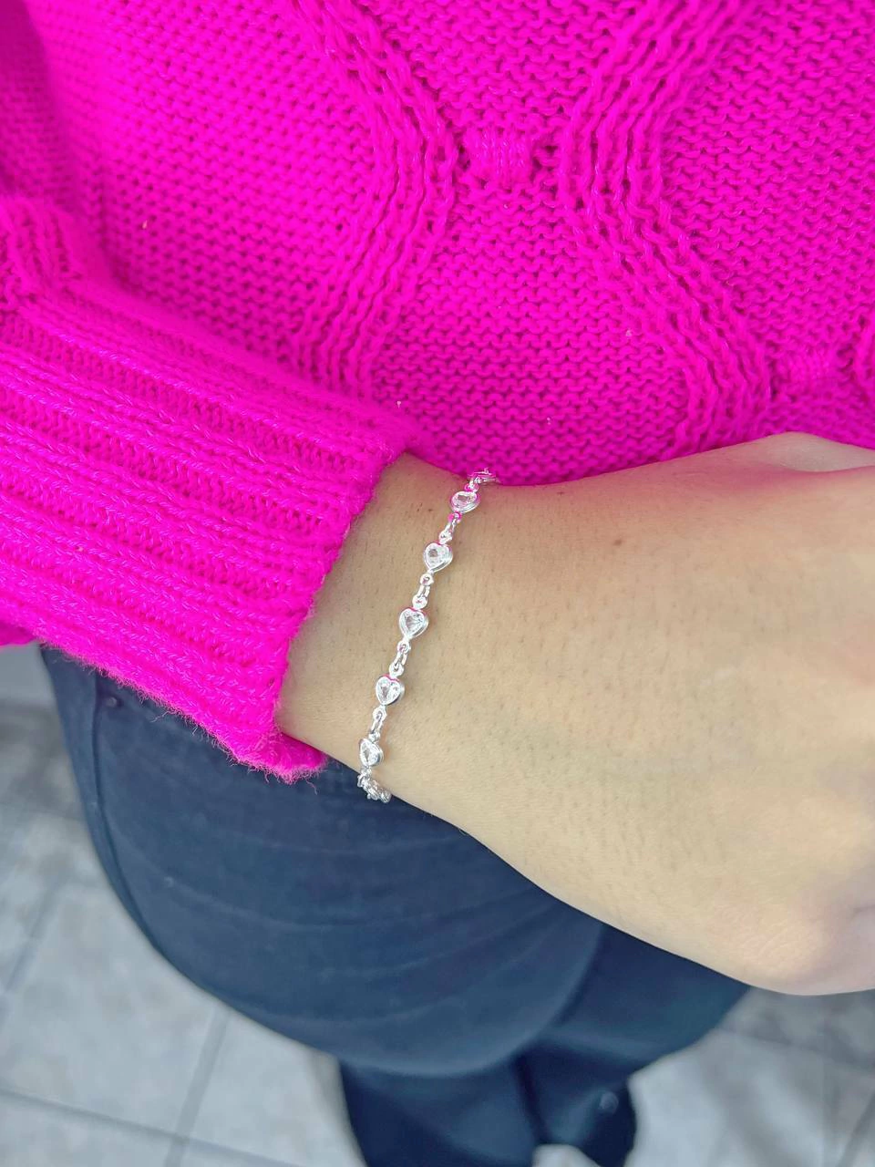 Pulseira Corações Brancos