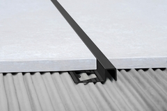 ATRIM GUARDACANTO QUADRA ALUMINIO PINTADO 12 mm x 2,5m 3430 - San Roque pisos y revestimientos