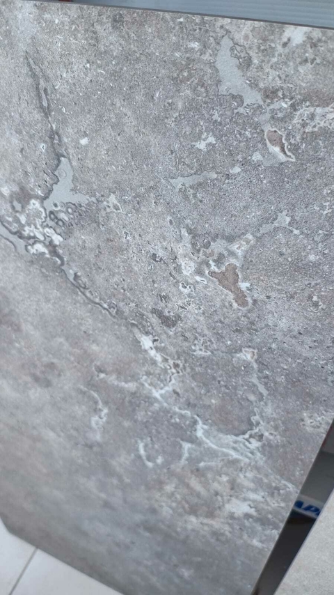 QUA Granite GRIS GLASIERT OUT 60x120 antid