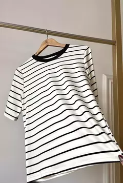 Remera Kalm - comprar online