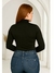 Blusa Feminina Gola Alta Manga Longa