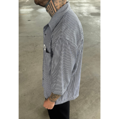 CAMISA BOXY OVERSIZED MAFIUSU LISTRA na internet