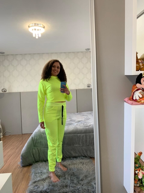 Conjunto de calça e blusa NEON