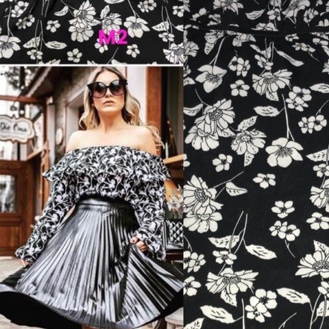 Camisa Ciganinha Floral Preta e Branca