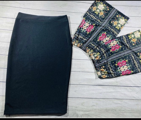 Saia Midi Lápis em Neoprene