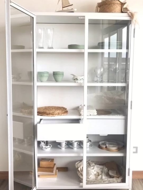 Vajillero Munich blanco