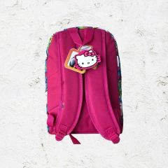 Mochila Colorida Hello Kitty en internet