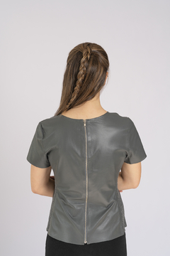 Blusa Santana na internet
