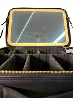 Maletín Profesional para Maquillaje con espejo y luz Led - tienda online