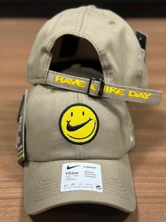 BONÉ NIKE
