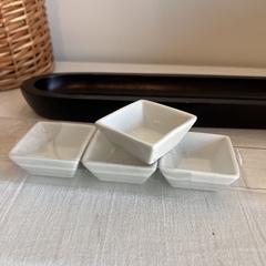 Cuencos cuadrados cerámica blanca para salsa soja / dips x 4. en internet