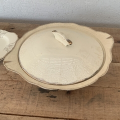 Sopera Sunshine Crown, J&G Meakin England. Con manchitas y craquel.