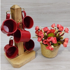 Jogo de caneca em alumínio retrô com suporte. suporte em madeira com caneca em aluminio - comprar online