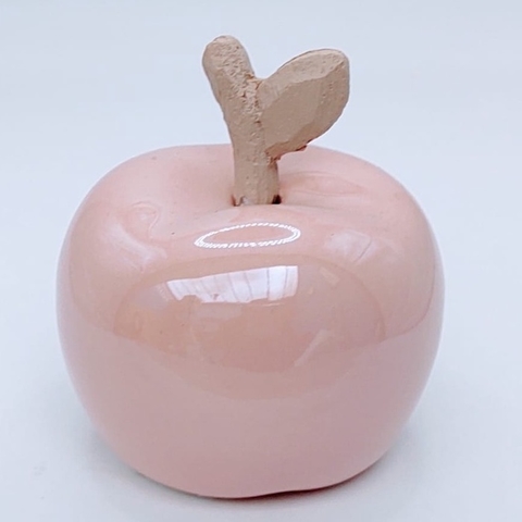 Enfeite decorativo de porcelana formato maçã