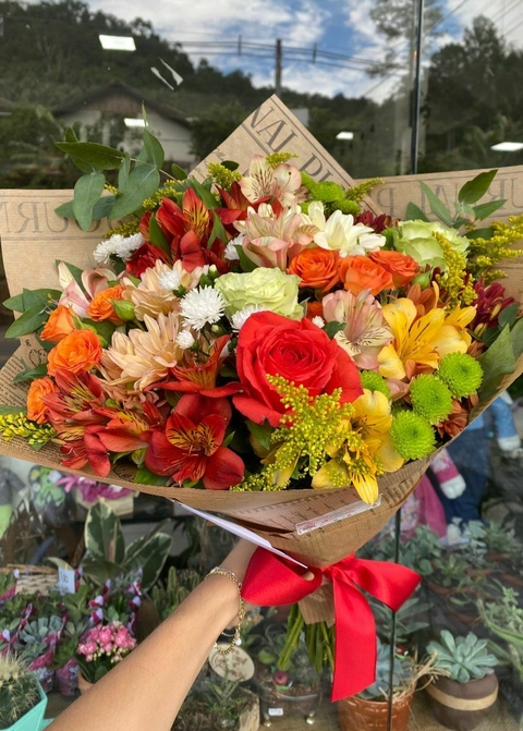 Buquê Variado G Romântico