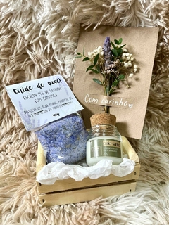 Kit Relax - Mini caixotinho com sachê escalda pés, mini-vela e card