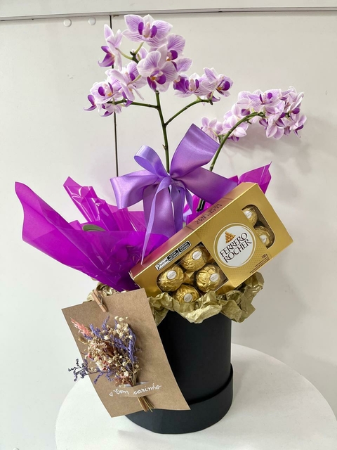Box M Orquídea + Ferrero Rocher - comprar online