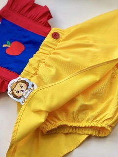 Jardineira Branca de neve na internet
