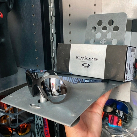 sub zero finger print