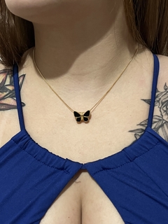Colar Borboleta Resinado
