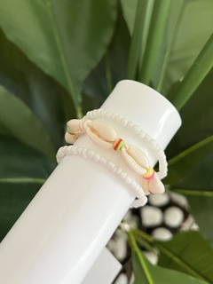 Pulseira Miçanga Branca Concha