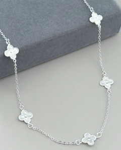 Choker Trevo Prata - comprar online