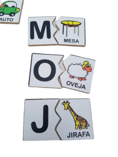 Juego De Letras Asociacion Con La Figura Y La Palabra Madera - comprar online