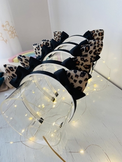 Tiara de oncinha