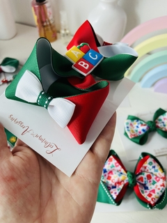 Laços escolar G (12cm) ou M (9cm)- unidade- presilha - Ledimara Acessórios