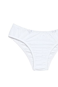 0137 Branca na internet