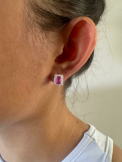 Brinco Zircônia Rubi Rosa