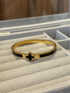 Bracelete Virgínia 2 na internet