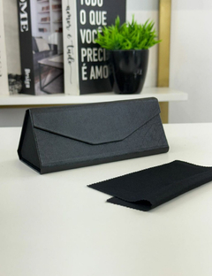 Óculos Yummi Preto | acompanha case - comprar online