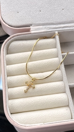 Pulseira Cruz Cravejada - comprar online