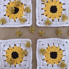 Posavasos girasol artesanal hecho a mano en crochet. Ideal para apoyar vasos, tazas, el mate, tu plantita preferida y todo lo que se te ocurra. Objeto botánico que integra la esencia y sabiduría de la manzanilla a tus momentos cotidianos.