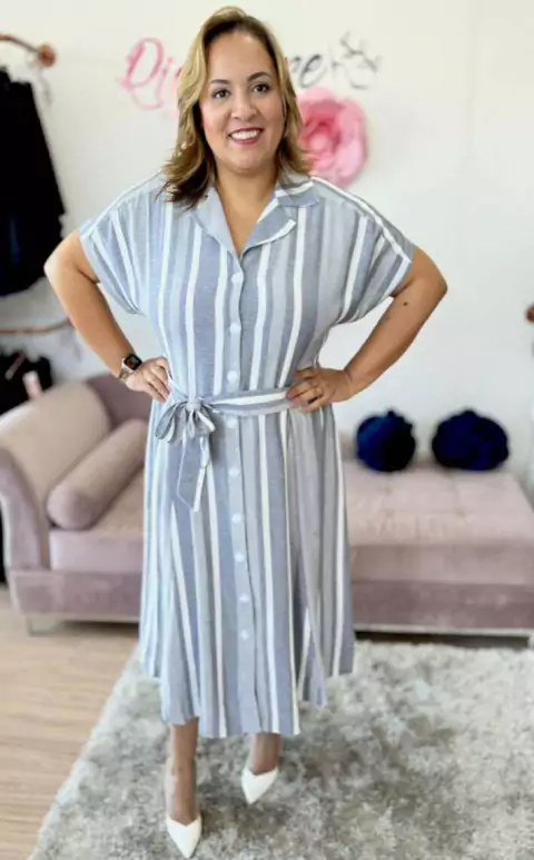 VESTIDO CHEMISE LISTRADA EM CINZA E BRANCO