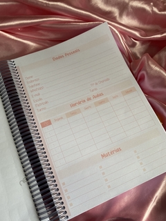 Caderno 12 matérias - CAPA PERSONALIZADA na internet