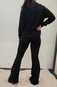 Buzo polera Malibu Negro - Fusión indumentaria