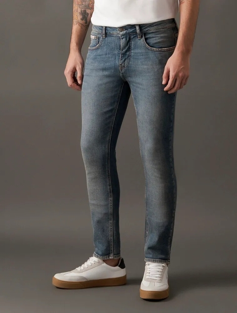 Calça Jeans Masculina Super Skinny 5 Pockets Calvin Klein Jeans Marinho CM5OC11JX877