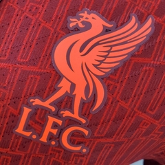 Camisa Jogador Liverpool Treino Vermelha 22/23 na internet