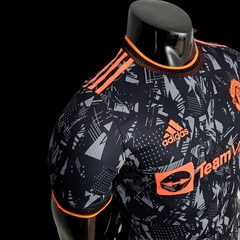 Camisa Jogador Manchester United Camuflagem Preta 22/23 - Loja Nove Sete