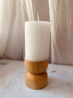CANDELABRO PORTA VELAS DE MADERA LOLA en internet